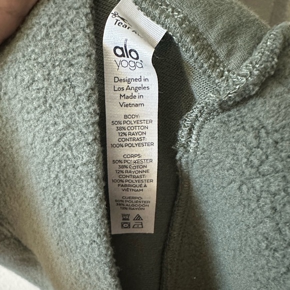 ALO Yoga Mixed Media Pullover Fleece size Small - Picture 6 of 8